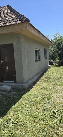 Casă cu Teren 635 Mp în Blidari