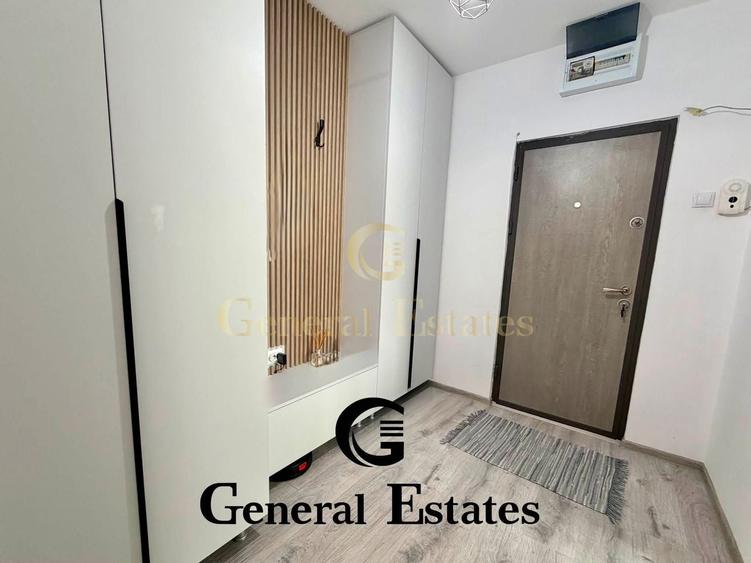 Apartament cu 3 camere decomandat, mobilat în Alexandru cel Bun