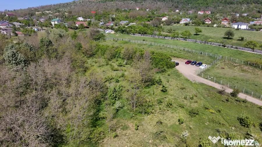 Teren de 850 mp, în Pietrărie