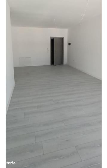 Apartament cu 3 camere în Păulești