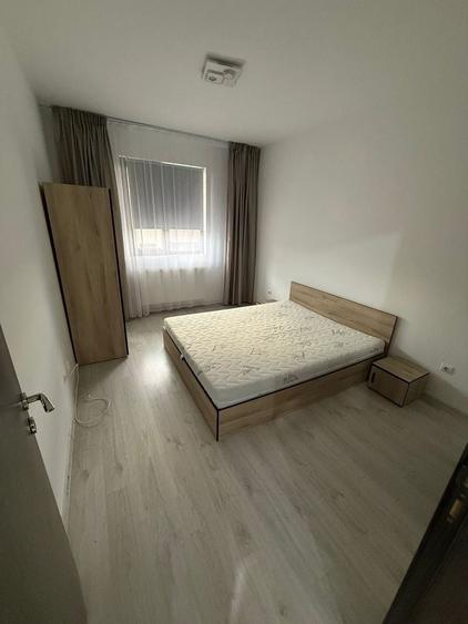 Apartament cu 3 camere decomandat în Militari