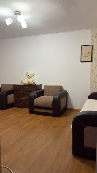 Apartament cu 3 camere decomandat în Nicolae Bălcescu