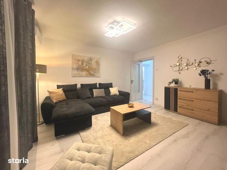 Apartament cu 2 camere decomandat în Panduri