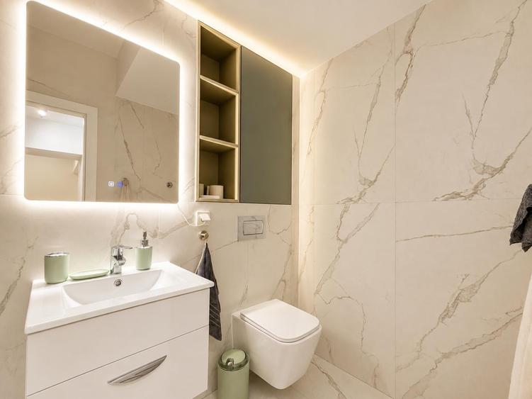 Apartament cu 2 camere semidecomandat, mobilat în Pipera