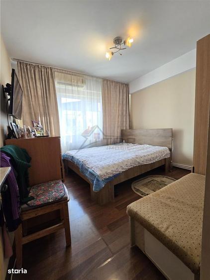 Apartament cu 2 camere decomandat în Mircea cel Bătrân