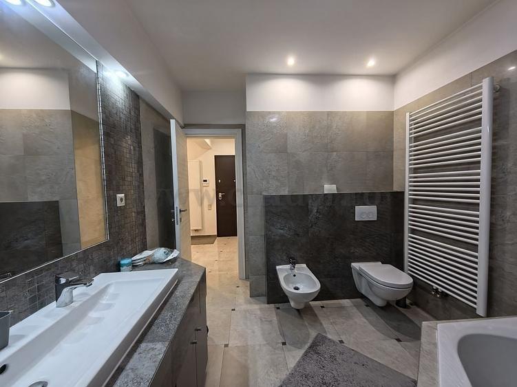 Apartament cu 2 camere semidecomandat, mobilat în Floreasca