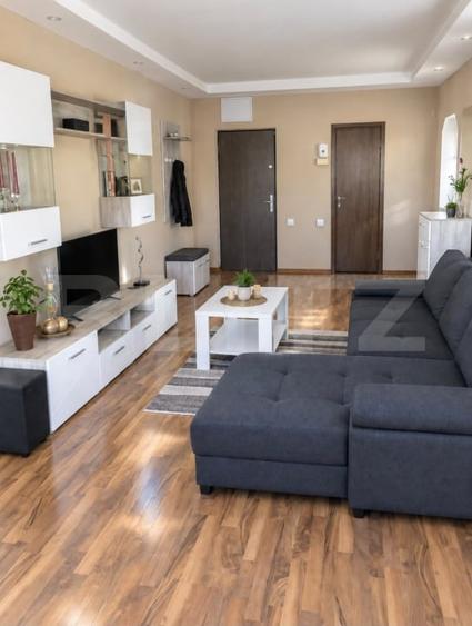 Apartament cu 4 camere decomandat, mobilat în Sud-Est