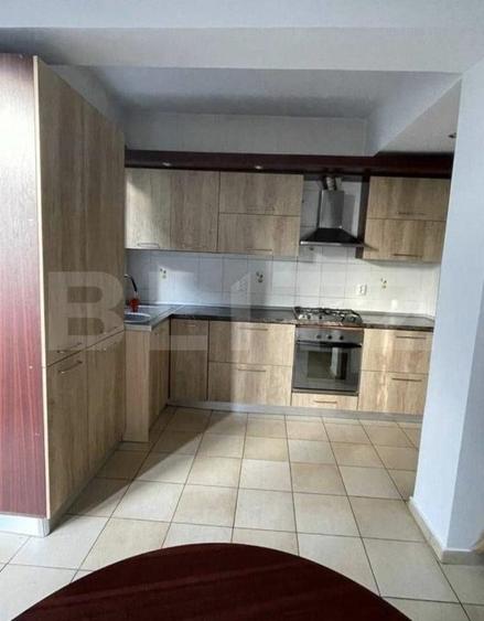 Vilă 4 camere, semidecomandat, 135mp, zona Tătărasi - 6