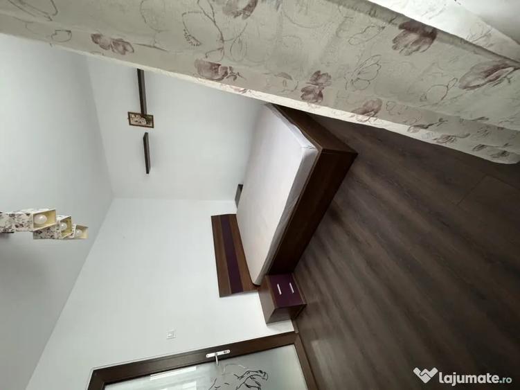 Apartament cu 2 camere semidecomandat în Prundu