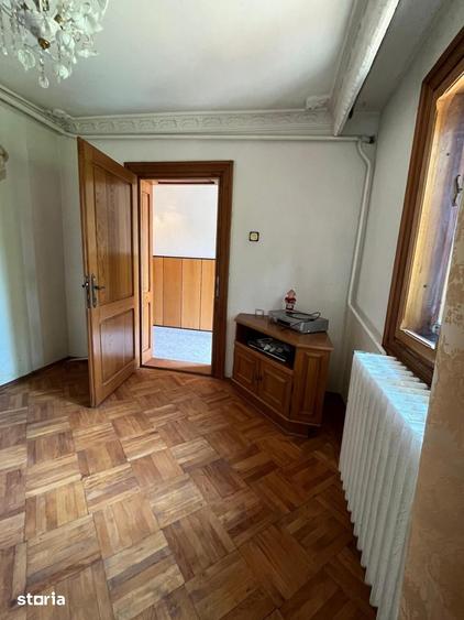 Casă cu 3 camere cu Teren 250 Mp în Morărești