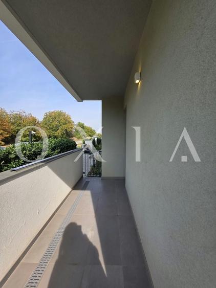 Apartament cu 2 camere semidecomandat, mobilat în Dumbrăvița