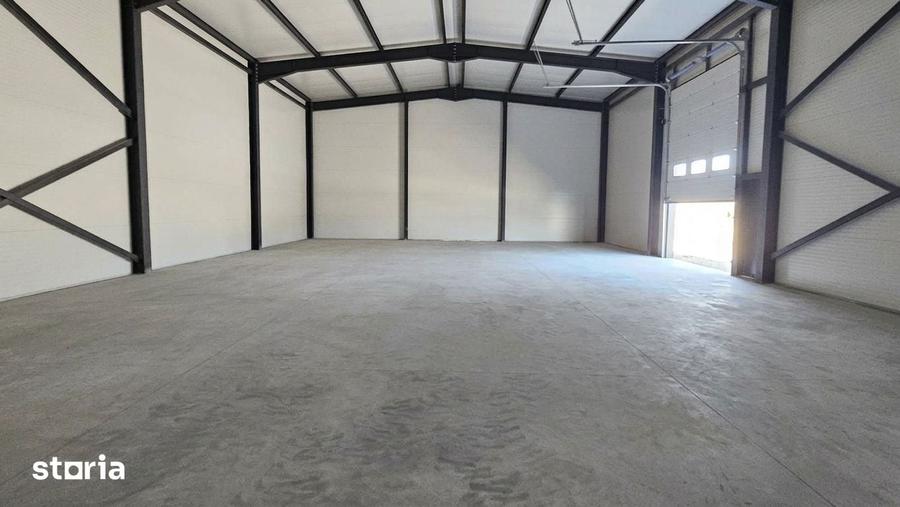 Spațiu comercial, de 590 mp, în Central