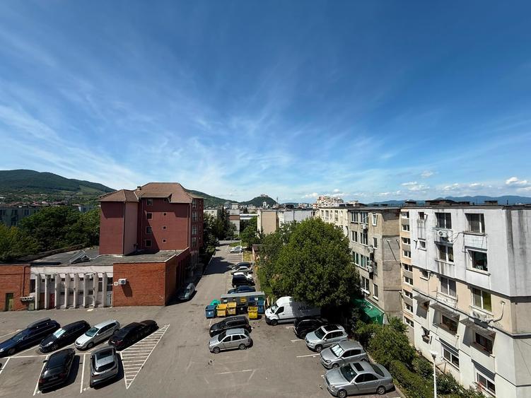 Apartament cu 2 camere decomandat în Nicolae Bălcescu