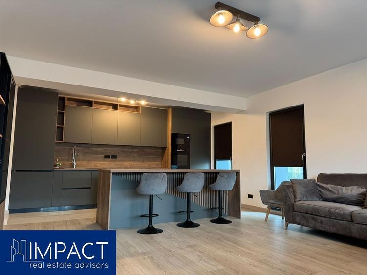 Apartament cu 3 camere, mobilat în Decebal