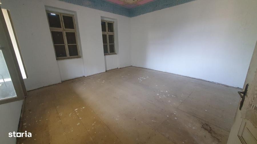Spațiu comercial, în Zădăreni