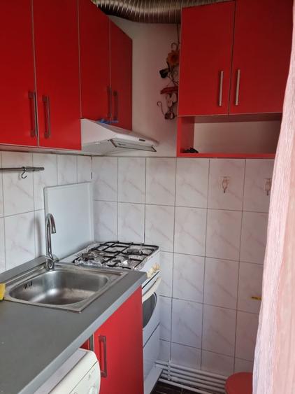 Garsonieră decomandată în Valea Rosie