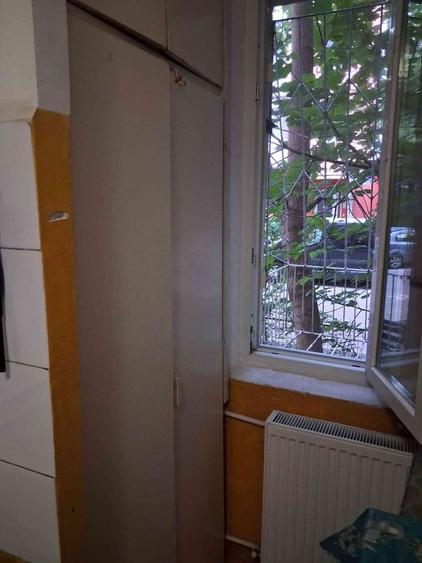 Garsonieră decomandată în Berceni