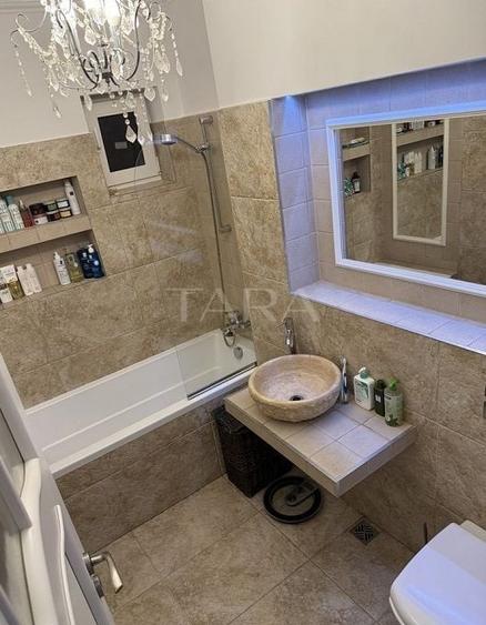 Apartament cu 2 camere decomandat în Ultracentral