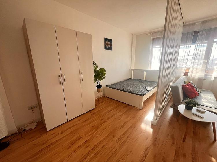Garsonieră semidecomandată în Străulești