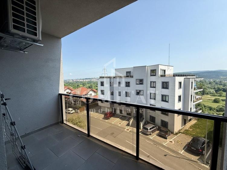 Apartament cu 2 camere semidecomandat, mobilat în Grigorescu