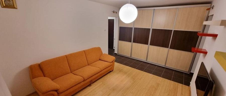 Apartament cu 2 camere semidecomandat în Militari — fotografia 1