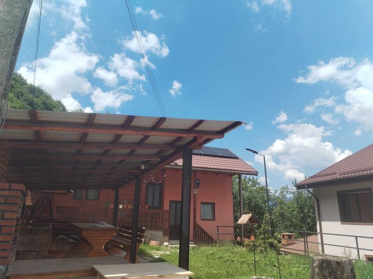 Casă cu 3 camere în Siriu