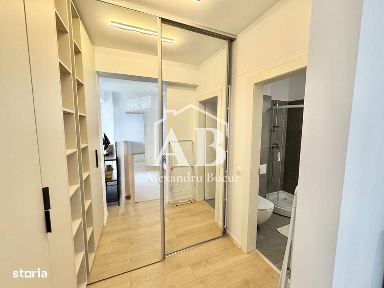 Apartament cu 3 camere, mobilat în Central