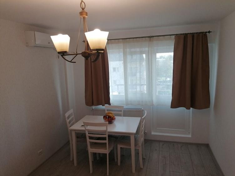 Apartament cu 2 camere decomandat în Sârbi