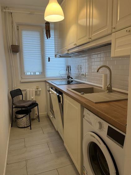 Apartament cu 2 camere semidecomandat în Casa de Cultură