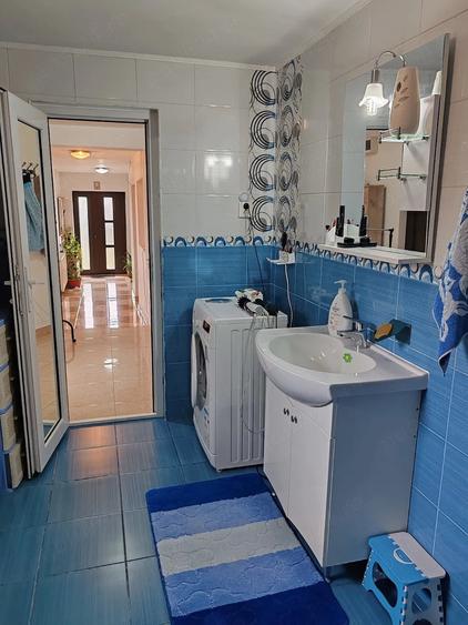 Casă cu 2 camere cu Teren 300 Mp în Valu lui Traian
