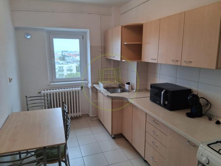 Apartament cu 2 camere decomandat, mobilat în Zorilor