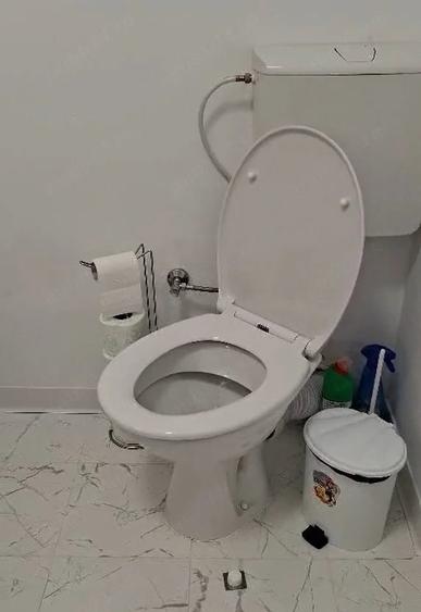 Apartament cu 2 camere decomandat în Dacia