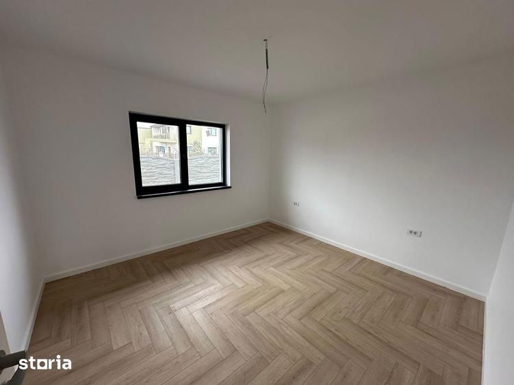 Casă cu 4 camere cu Teren 400 Mp în Clinceni