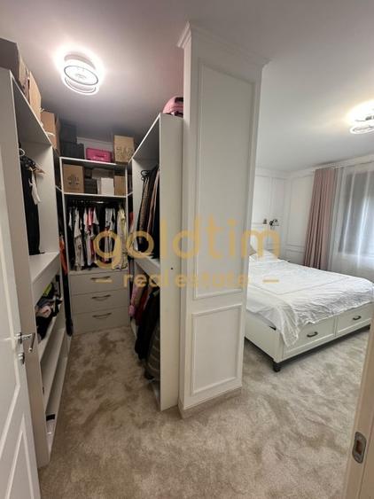 Duplex cu 4 camere cu Canalizare în Pipera