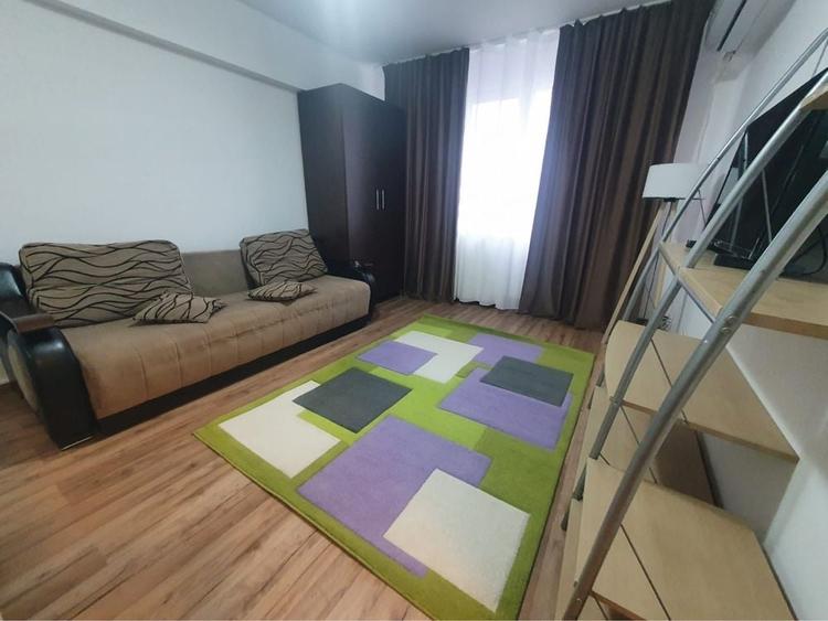 Apartament cu 2 camere decomandat în Piața Unirii