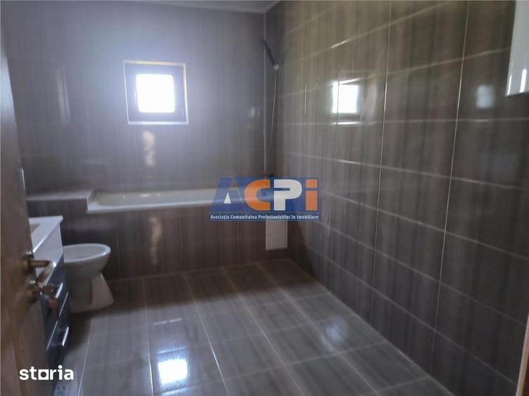 Casă cu 5 camere cu Teren 700 Mp în Buturugeni