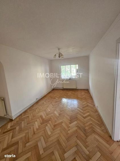 Apartament cu 4 camere în Tolstoi