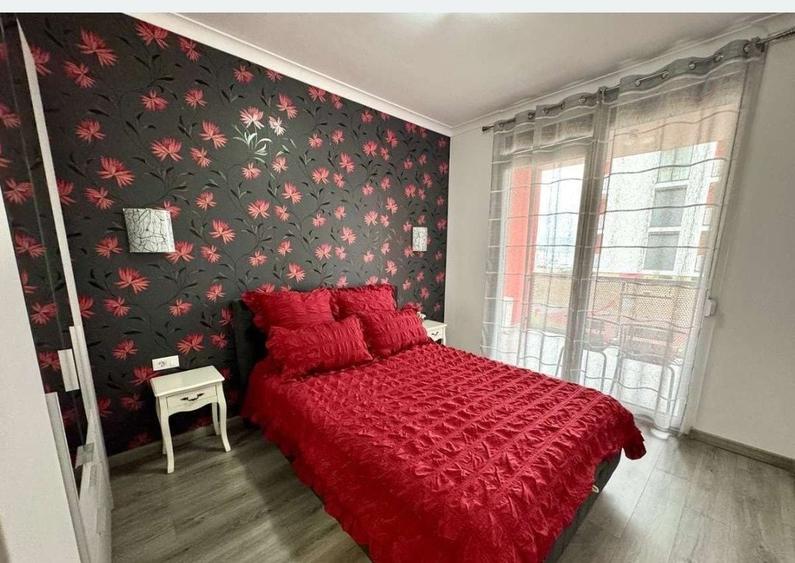 Apartament cu 2 camere decomandat în Exterior Vest