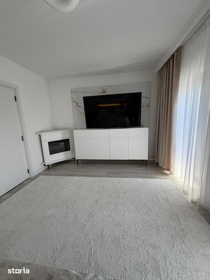 Casă cu 4 camere cu Teren 366 Mp în Primăverii