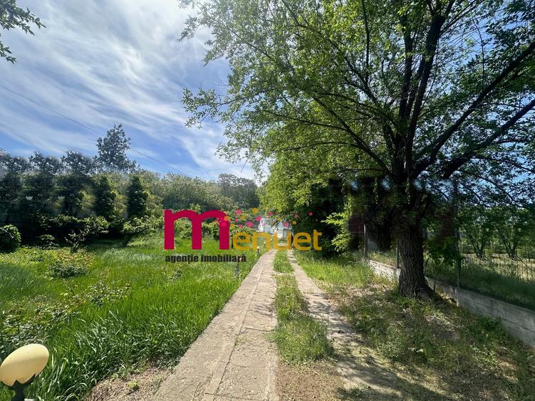 Teren agricol intravilan de 2800 mp, în Nord-Vest