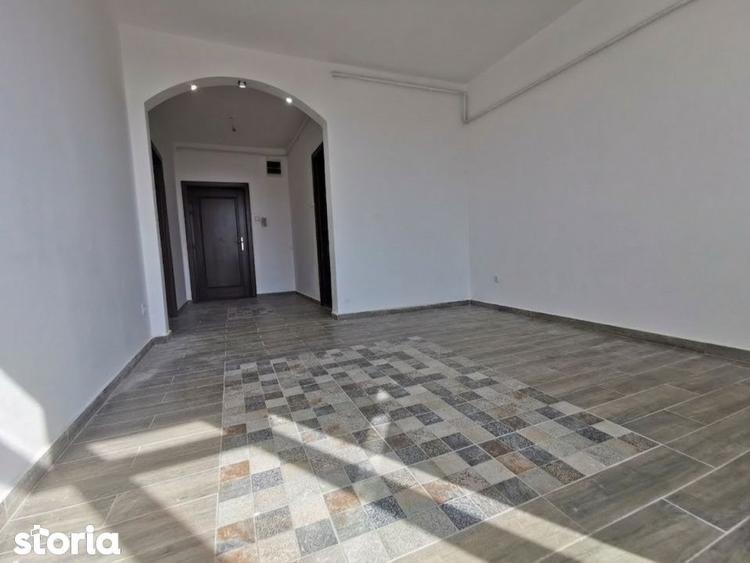 Apartament cu 5 camere semidecomandat, mobilat în Șagului