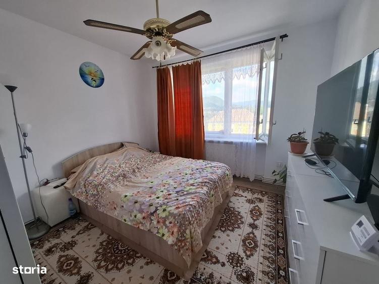 Apartament cu 2 camere decomandat în Republicii