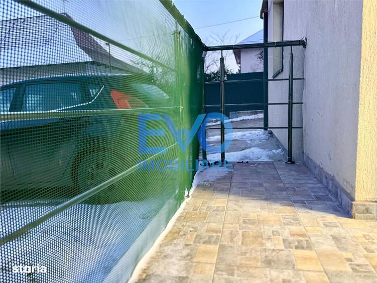 Apartament cu 3 camere în Păcurari