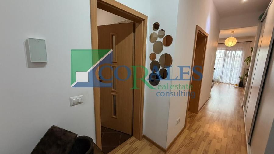 Apartament cu 2 camere semidecomandat, mobilat în Girocului