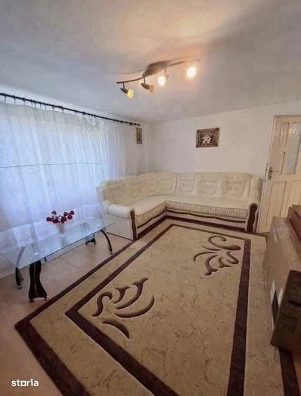 Casă cu 4 camere cu Teren 864 Mp în Central