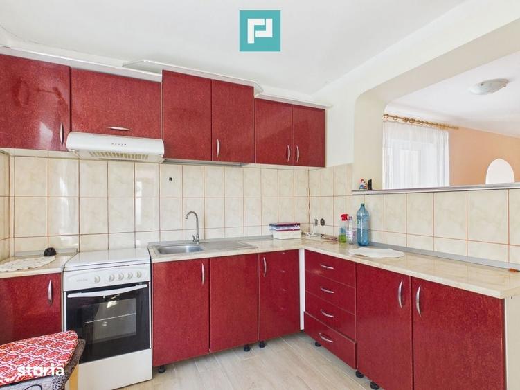 Casă cu 4 camere în Mocrea
