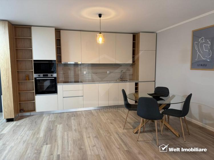Apartament cu 2 camere semidecomandat, mobilat în Mărăști