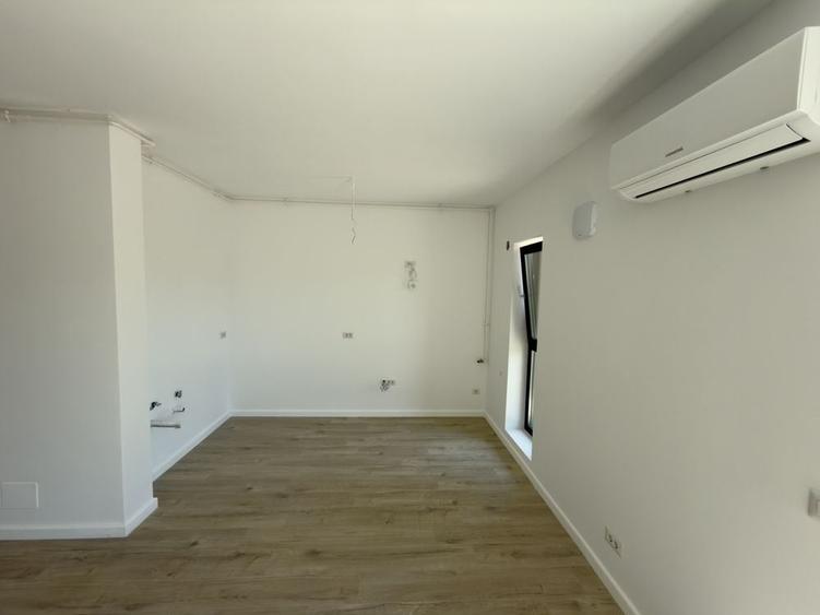 Garsonieră decomandată în Exterior Vest