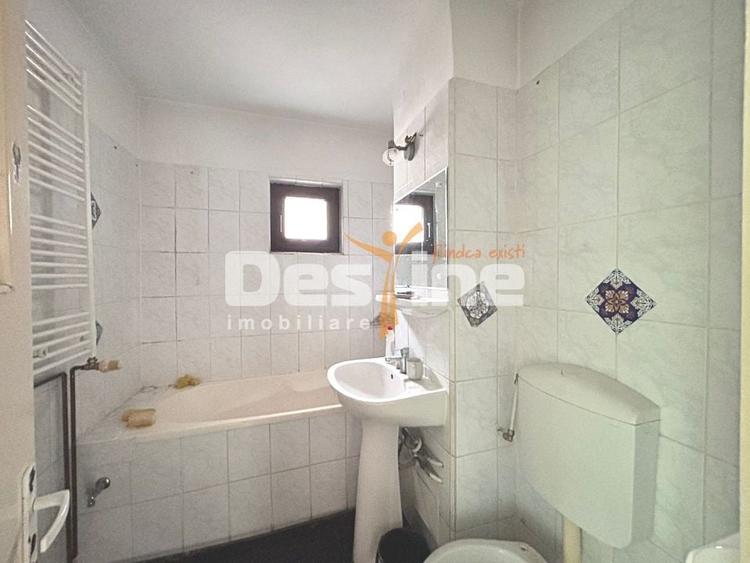 Apartament cu 2 camere decomandat, mobilat în 9 Mai