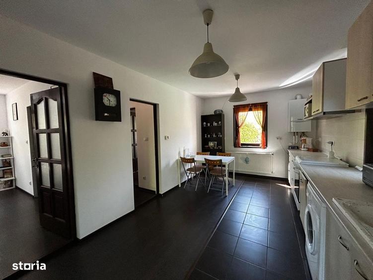 Casă cu 3 camere cu Teren 500 Mp în Uricani